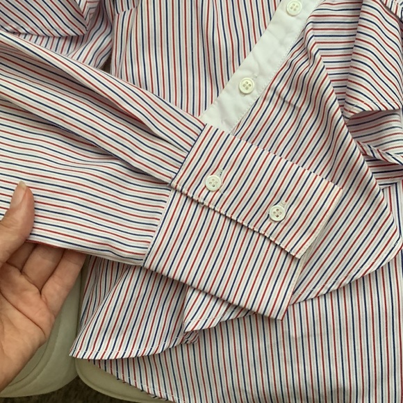 English factory button down ruffle shirt - Picture 5 of 9